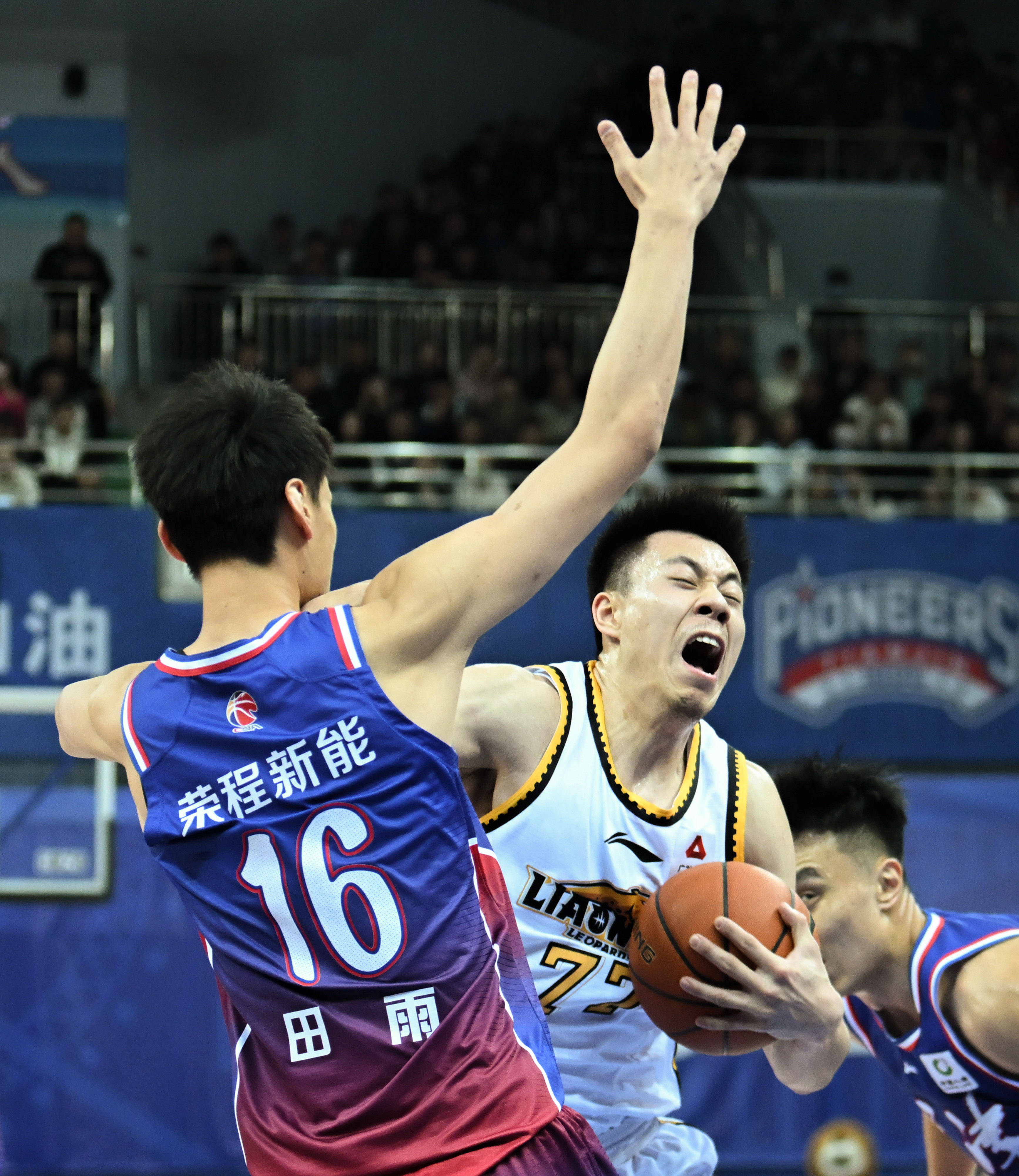 关于北京首钢发布备战花絮，今夜手感冰凉，CBA季后赛任务艰巨，资深球员宣示担当的信息-开云入口平台